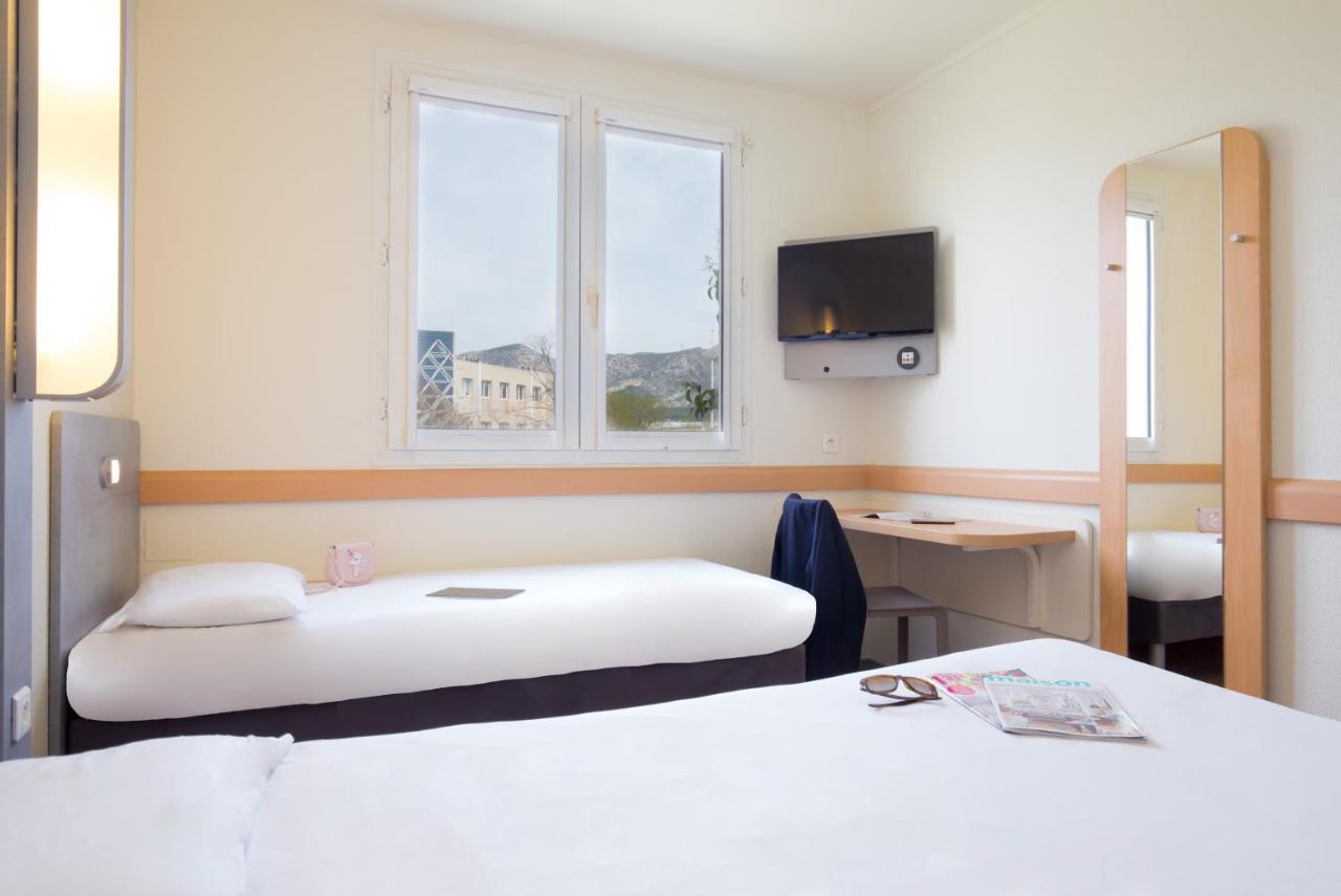 Ibis Budget Aubagne Paluds Agora Exteriör bild