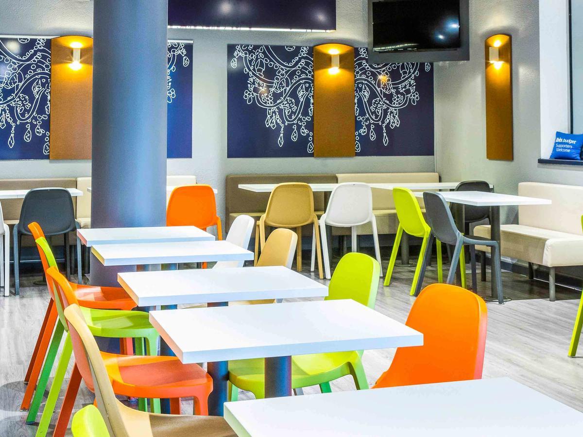 Ibis Budget Aubagne Paluds Agora Exteriör bild